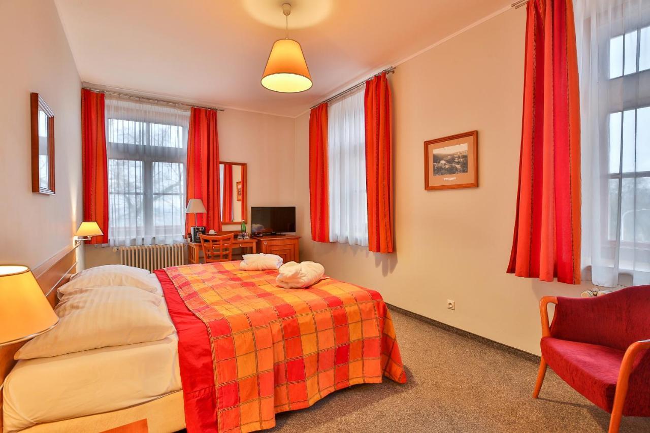 Lh Hotel Dvorak Tabor Congress & Wellness Экстерьер фото