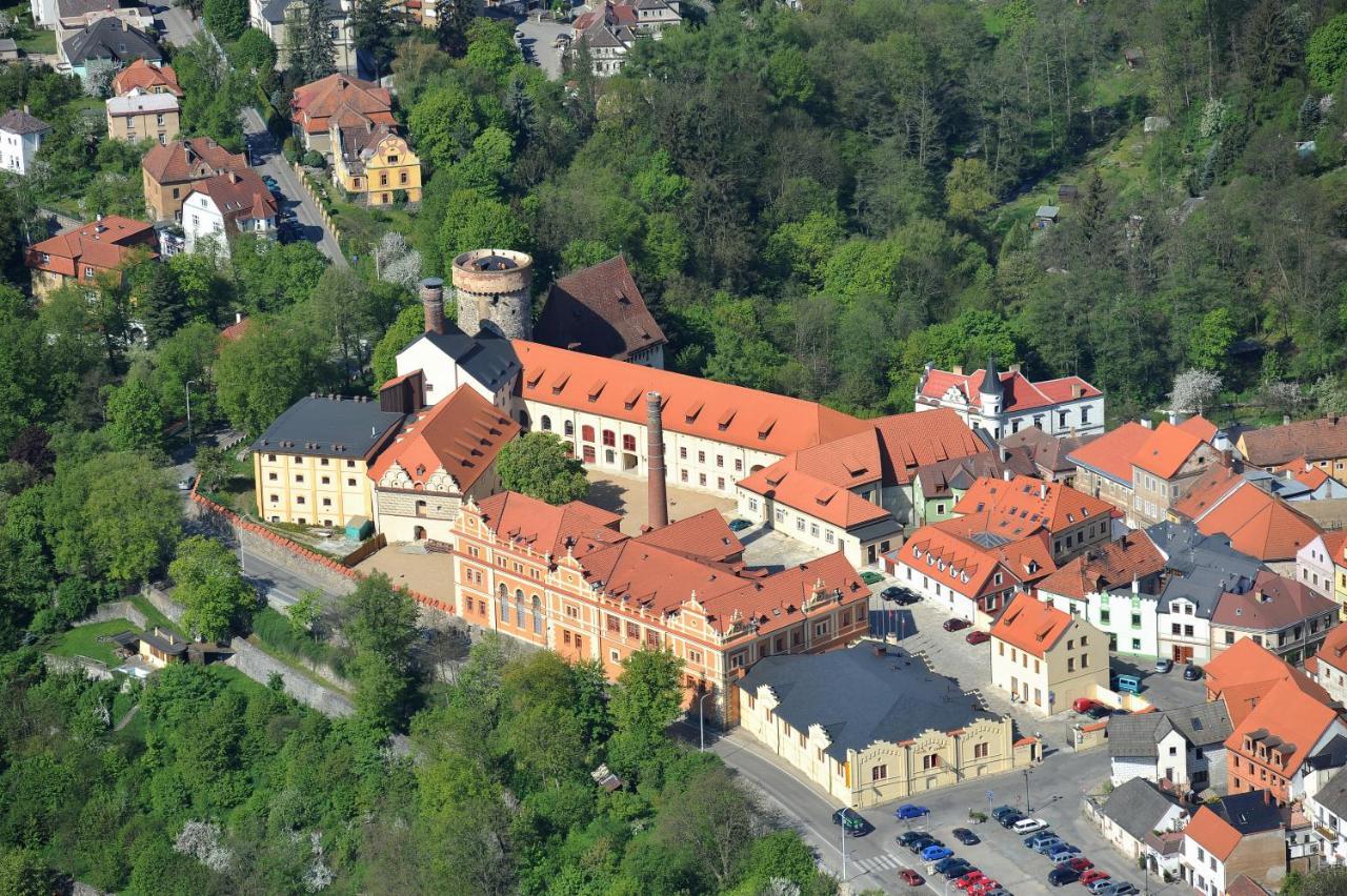 Lh Hotel Dvorak Tabor Congress & Wellness Экстерьер фото