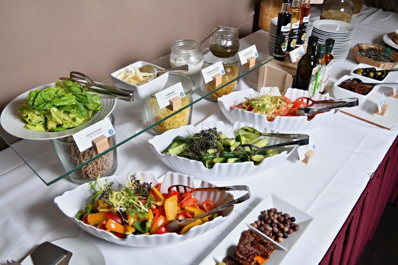 Lh Hotel Dvorak Tabor Congress & Wellness Экстерьер фото