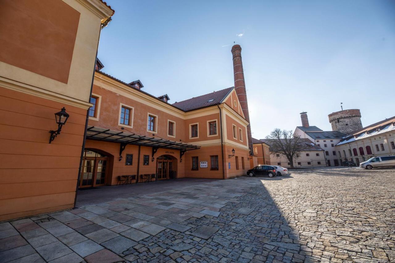 Lh Hotel Dvorak Tabor Congress & Wellness Экстерьер фото